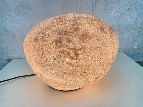 Image 1 of Grote Moon Rock kiezellamp van Zicoli Limbach in de stijl van André Cazenave