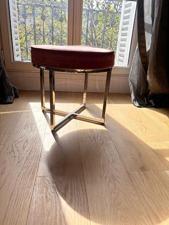 Pouf rotondo in velluto rosa capitonné NV Gallery (photo 2 of 5)
