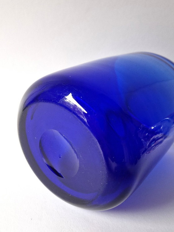 Image 1 of Kosta Boda - Grande vaso blu cobalto di Erik Höglund