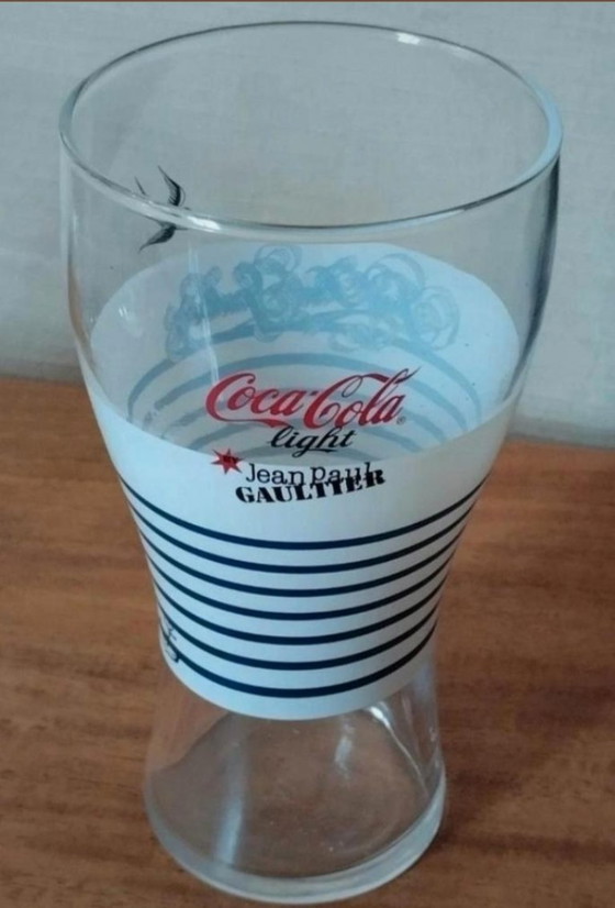Image 1 of Drie vintage Coca Cola glazen.