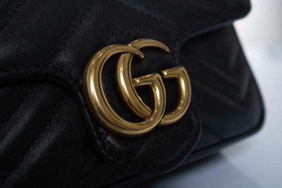 Gucci, Mini Marmont Bag in Black Leather – Crossbody bags, Calfskin (photo 13 of 18)