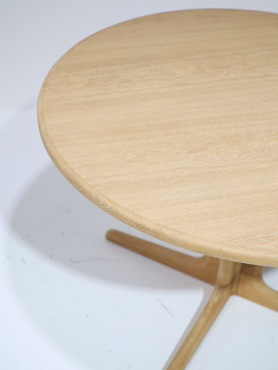 Image 1 of Extendable round dining table oak Skovby Danish vintage