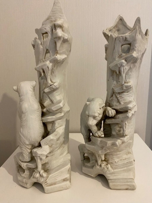 Par de esculturas vintage de cerámica blanca: osos polares decorativos