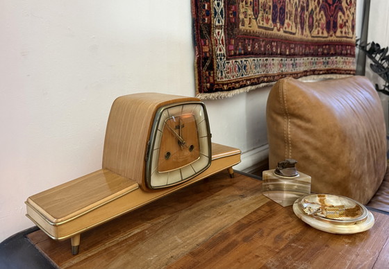 Image 1 of Mid-century mantel clock by Hermle – Germany, ca. 1950
