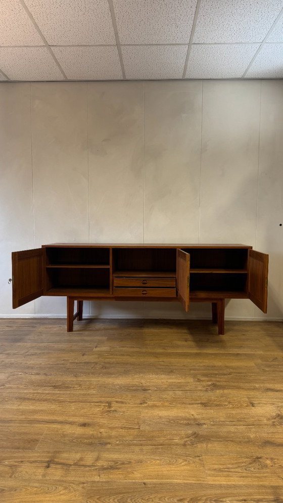 Image 1 of Aparador Vamo Sonderberg