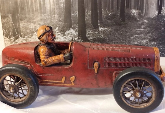 Image 1 of Grande modello da collezione di Bugatti Type 35 d'epoca – in stile Art Déco con ruote mobili