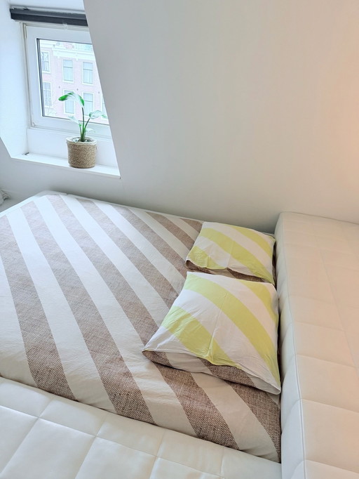 Bonaldo penisola squadrata versione B pelle bianca