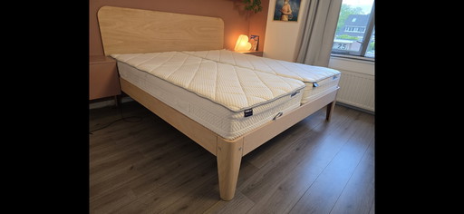 Auping auronde 200x220 with zgan mattresses
