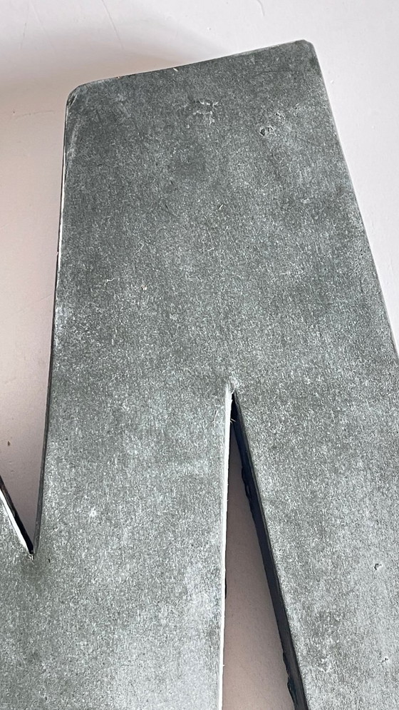 Image 1 of Lettre M Métal  Vintage