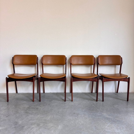 Danish vintage set of chairs rosewood