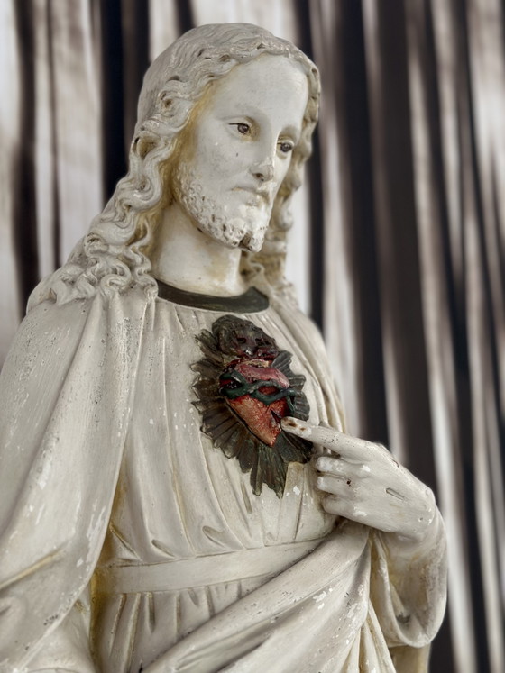Große antike Herz-Jesu-Statue aus Gips – 105 cm – Bildhauerei, Other (photo 2 of 15)