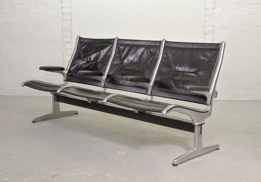 3-zits Charles Eames voor Herman Miller Tandem Sling Airport bank