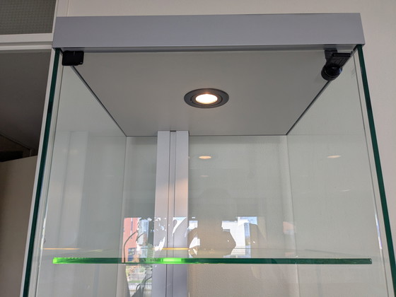 Image 1 of Glass Display Case Linea 50 by SDB Display Case Construction