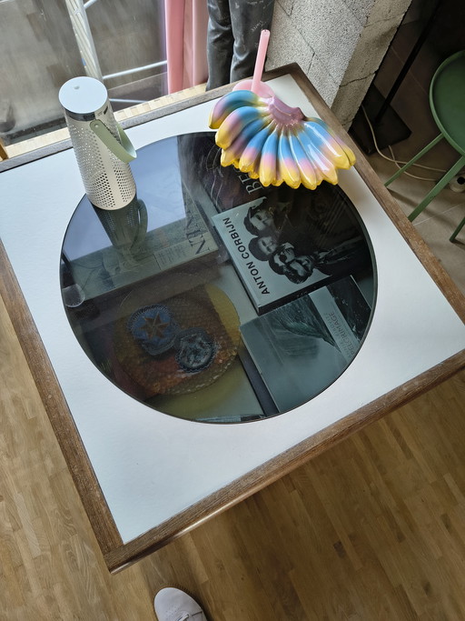 table basse vintage en wengé de l'ère spatiale