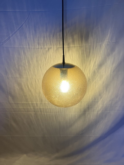 Vintage Peill and Putzler hanglamp ø30 amber bubble glass NOS!
