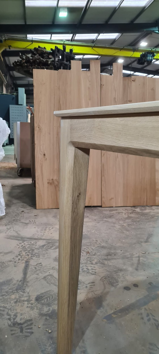 Image 1 of Table design en chêne 300 cm