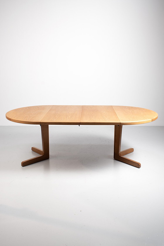 Image 1 of Deense eiken uittrektafel