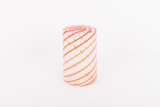 Objeto de cristal de Murano con diseño en espiral, Italia, década de 1970.