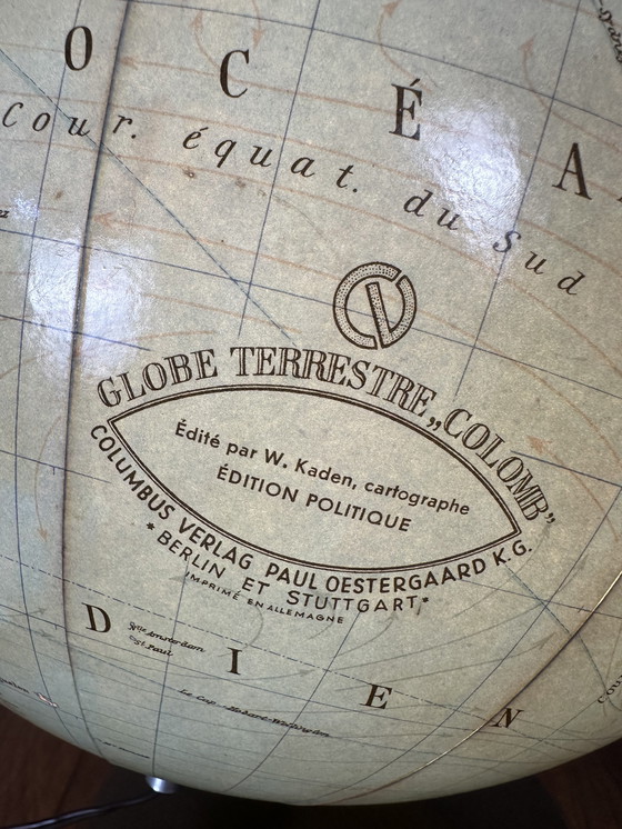 Image 1 of Vintage wereldbol ‘Colomb’ / verlichting - glas