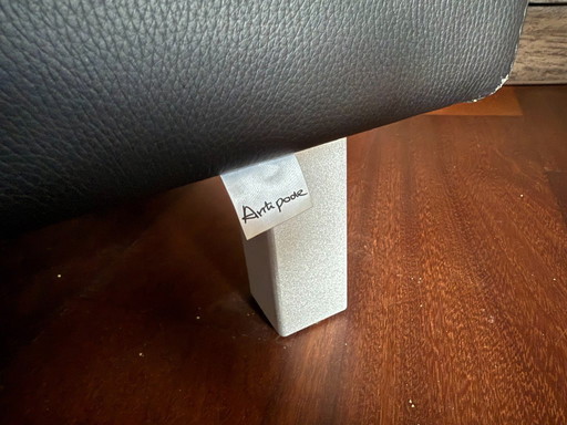 Leolux Antipode sofa 2.5-seater black as new