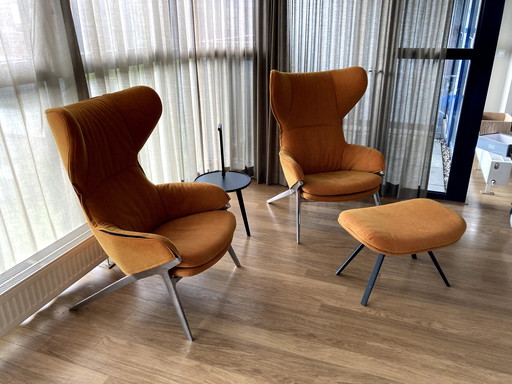 2x Cassina P22 Armchair + Footstool