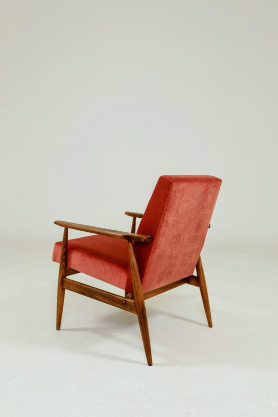 Image 1 of Modern longue chair strawberry velvet design by H.Lis