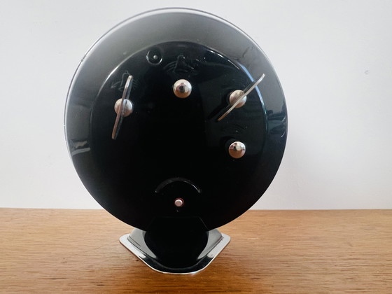 Image 1 of Reloj de mesa y despertador Five Rams (五羊) de mediados de siglo, en muy buen estado.