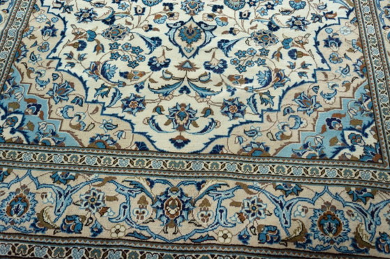 Image 1 of Handgeknüpfter Kashan Kork Orientteppich – 341 x 240 cm