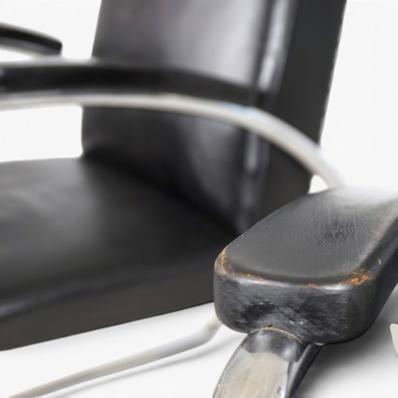 Image 1 of Set van 2 Bauhaus Streamline leren fauteuils met buisvormig stalen frame, 1930