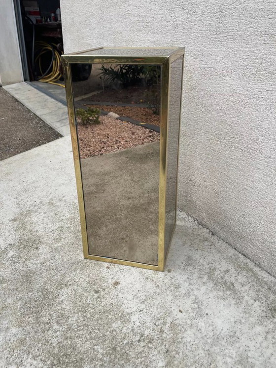 Image 1 of Pedestal/corner column in wood with chrome-plated, multi-faceted mirror finish