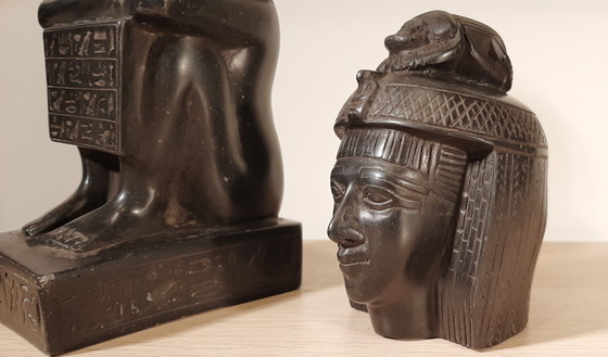 Image 1 of 3  Egyptische beelden 