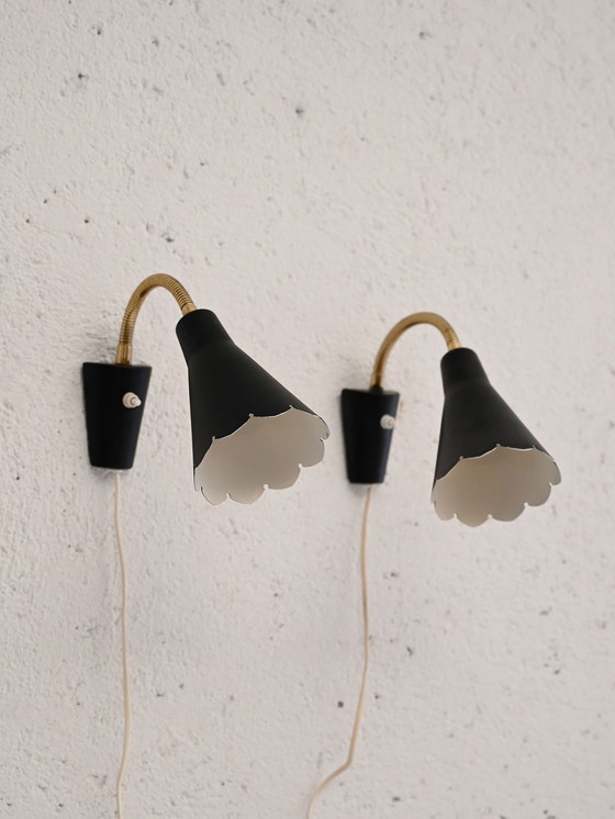 Image 1 of Paire d'appliques scandinaves noires des années 1950/60