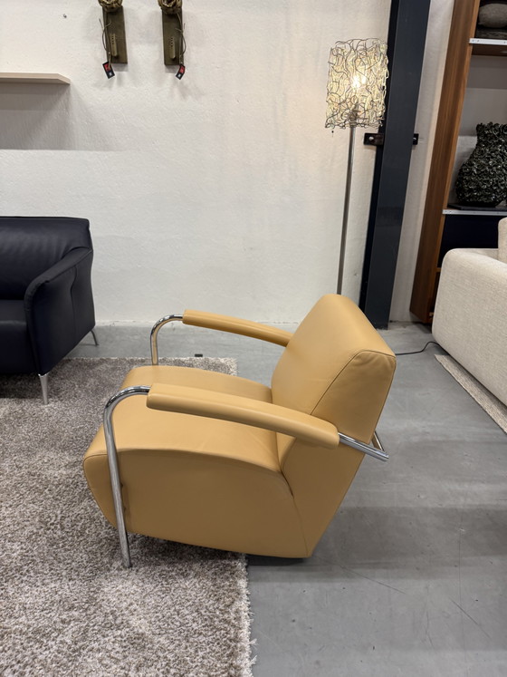 Image 1 of Leolux Scylla armchair Camel leather