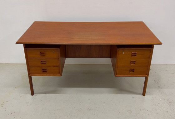 Image 1 of Teak Executive Desk By Arne Vodder For Brouer, 1960s
