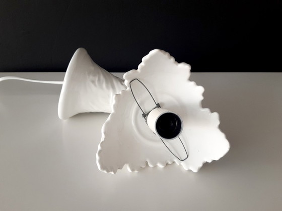 Image 1 of Lampada da parete scultorea in porcellana, foglie in ceramica con lampadina in vetro