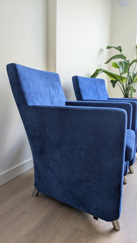 Image 1 of Leolux Dolcinea armchair - Suede cobalt blue - set of 2