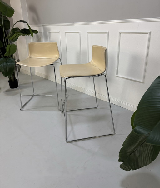 2x Arper Catifa Barstool Chair Leather Low Back Beige 76 cm Seat
