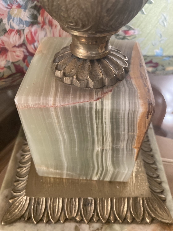 Image 1 of Schöne Vintage Tischlampe, Sammlerstück-grüner Onyx Marmor/Messing Fuß, schöner originele Schirm