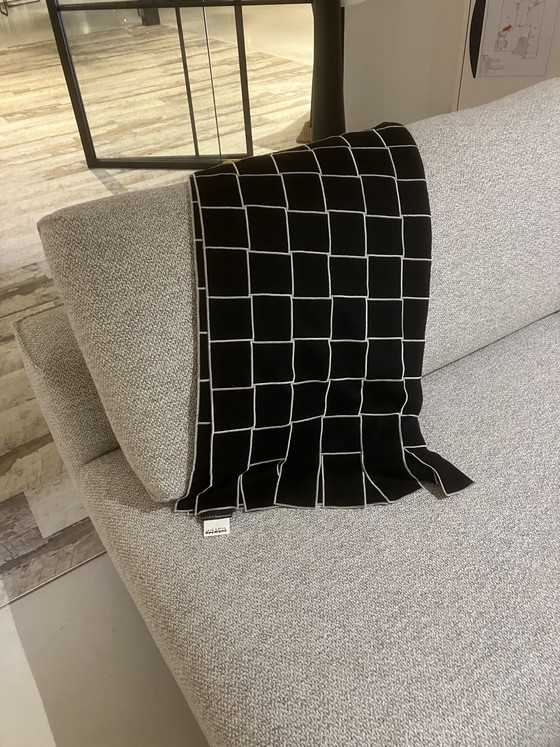 Image 1 of Egon throw (Creation Baumann) unused