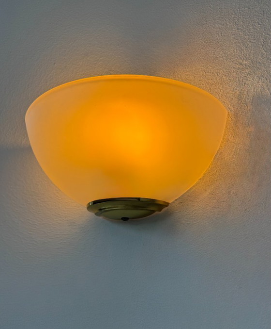 Image 1 of Coppia di applique vintage, vetro smerigliato e ottone, Francia, 1970