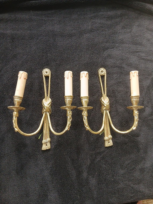 2 Wall lights Louis 16 style, Bronze . Knots