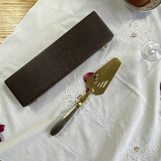 Paletta per torta o torta in metallo argentato e ottone dorato Art Déco