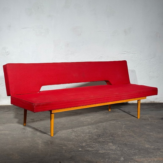 Navratil slaapbank, jaren 60 – 3-5 zitsbanken, Textile, Wood (photo 8 of 14)