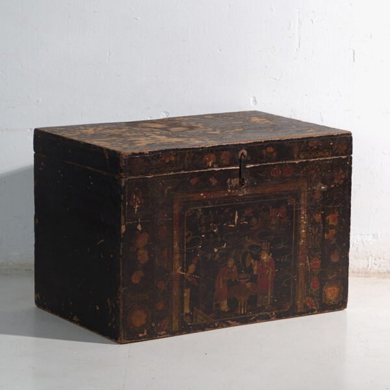Baule antico dipinto in legno di pino – Cina, circa 1900 – Armadi contenitori, Iron (photo 5 of 40)