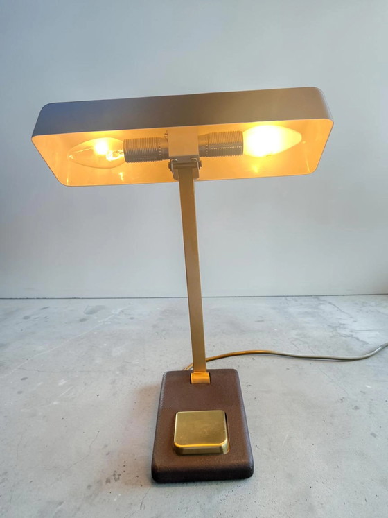 Lampada da scrivania/piano vintage Egon Hillebrand anni '70 – metallo martellato marrone & ottone – Modello (photo 8 of 13)