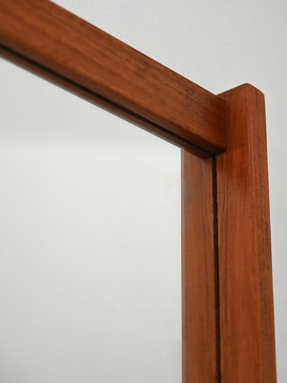 Image 1 of Scandinavische teakhouten spiegel uit de jaren 60