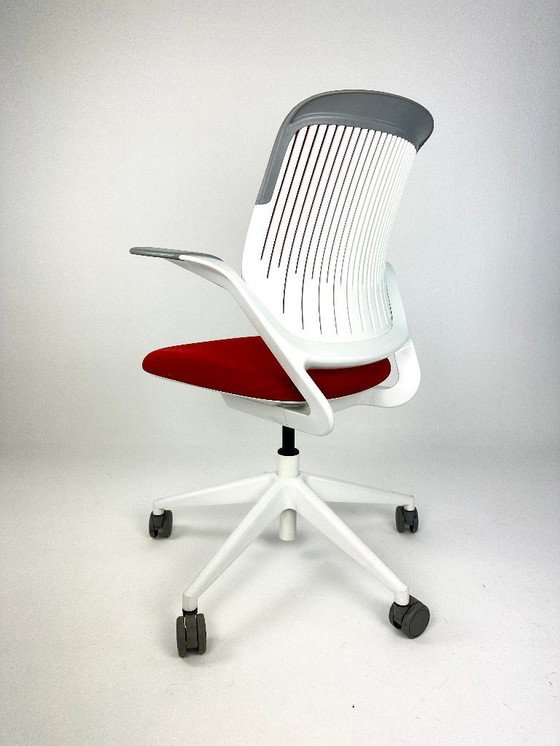 Image 1 of Steelcase Cobi Design stoel