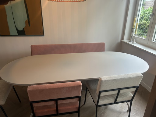 FEST tafel beige: Friday Dining Oval - Arizona