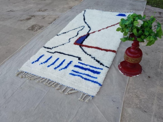 Image 1 of Tapis Artisanal Marocain En Laine Naturelle 250cmx150cm