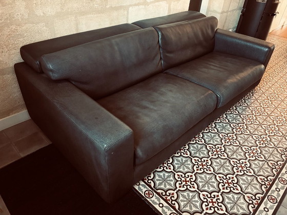 Divano 3 posti DUVIVIER modello Kaliste – Pelle pieno fiore nera – Divani, Leather (photo 5 of 5)